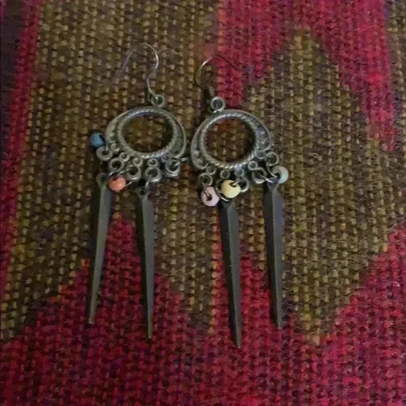 Women’s earrings - Picture 1 of 1